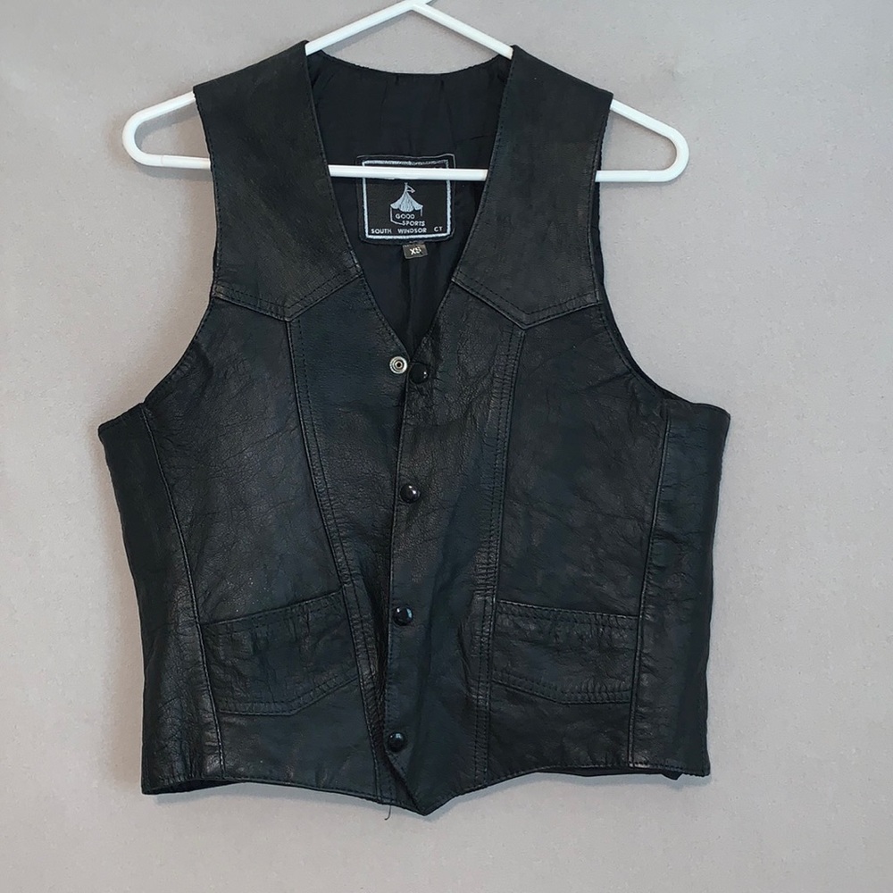 Woman’s Muscle Leather Vest